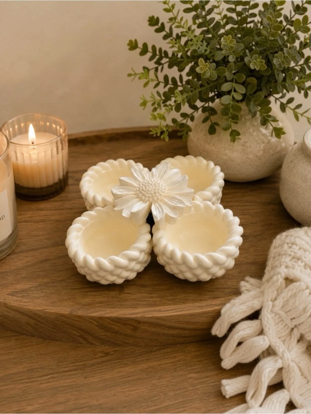 Cream Ceramic Braided Tealight Holder Set with Floral Accent